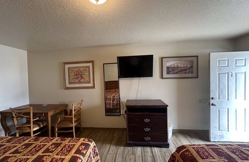 La Marque Hotel | Travel Inn By OYO La Marque Texas City I-45