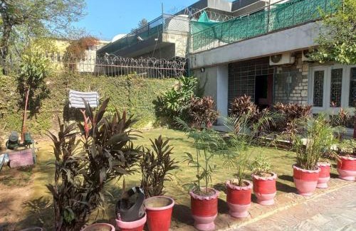 F-6 Sector House | Travel Inn islamabad