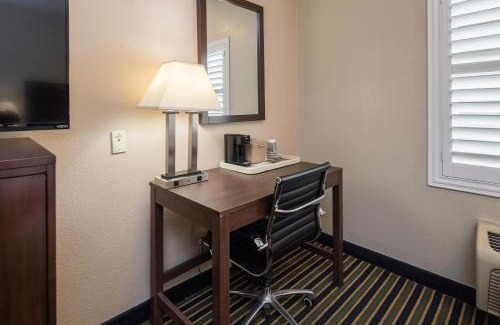 Snail Hotel | Travel Inn Sunnyvale