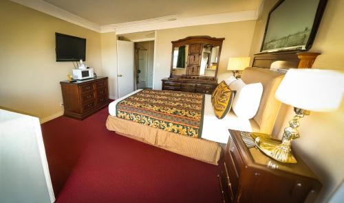 Outlook Hotel | Travel Inn