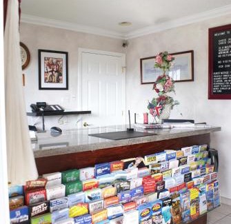 South San Francisco Hotel | Travelers Inn