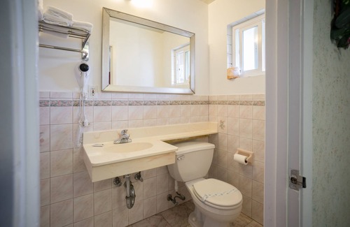 South San Francisco Hotel | Travelers Inn