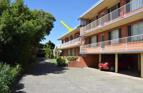 South West Rocks Apartment | Traveller's Palms 7 - Bring your own linen.