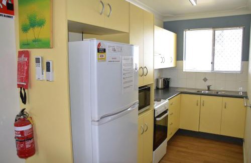 South West Rocks Apartment | Traveller's Palms 7 - Bring your own linen.