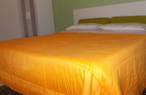 Treviso Bed & Breakfast | Travellers Lodge B&B