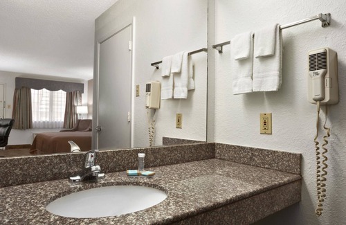 Killeen Hotel | Travelodge by Wyndham Killeen/Fort Hood