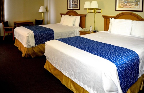Airport Township Hotel | Travelodge by Wyndham St. Louis