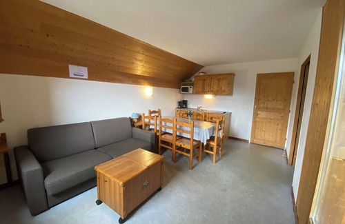 Saint-Jean-d'Arves Apartment | travelski home classic - La Fontaine du Roi