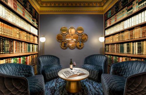 Melbourne Central Business District Hotel | Treasury on Collins Melbourne