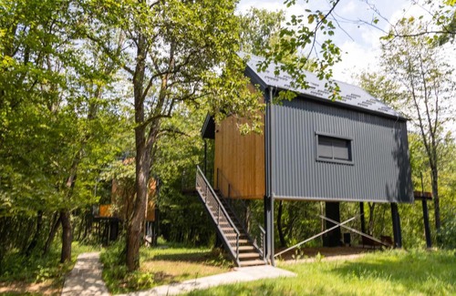 Slunj Cabin | Tree Elements retreat - Treehouse Earth