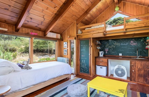 La Orotava Cabin | Tree House with farm house