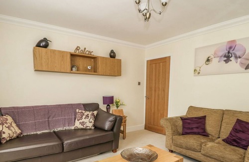 Ripon Cottage | TREE TOP COTTAGE, pet friendly, with open fire in Ripon