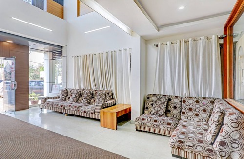 Kushalnagar Hotel | Treebo Atithi Comforts, 1 Km From Nisargadhama Forest