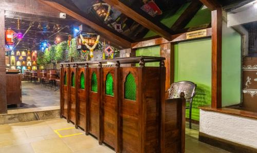 Aundh Hotel | Treebo Bhairavee, Baner