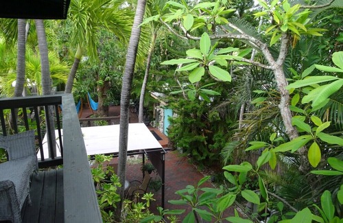 Old Town Condo | Treehouse Condo 2nd Floor Balcony sleeps 6 free parking