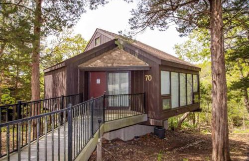 Village of Four Seasons House | Treetop Village-3bed3bathpoolsdocks6-8pp