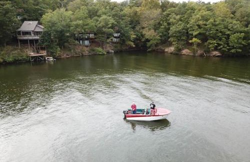 Village of Four Seasons House | Treetop Village-3bed3bathpoolsdocks6-8pp