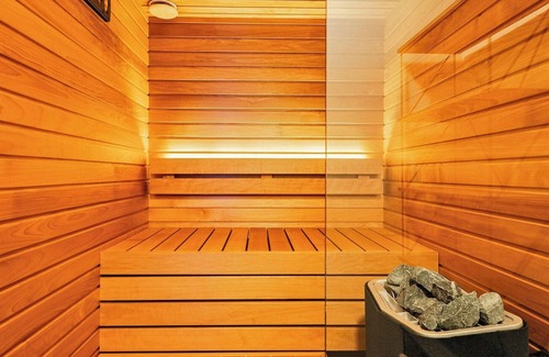 Watarai House | TREK 2LDK with wooden deck and sauna for up to /Watarai-gun Mie