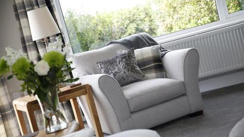 Southgate House | Trelau