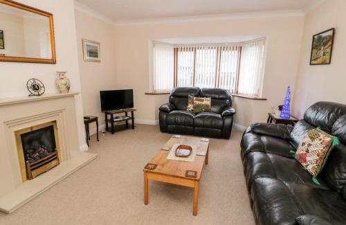 Bala House | Tremyfron