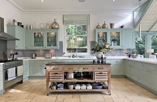 Truro House | TRENARE, pet friendly, character holiday cottage in Truro