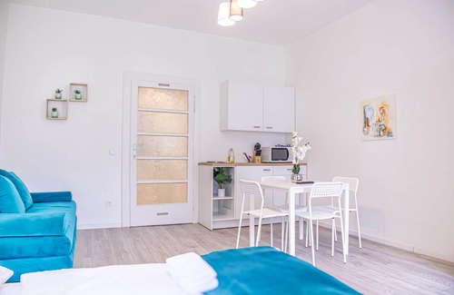 Neulerchenfeld Apartment | Trendy Studio w/Free Coffee - Wiener Stadthalle