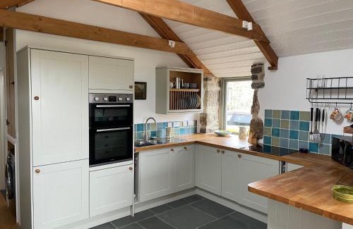Penzance Apartment | Trengothal Barn