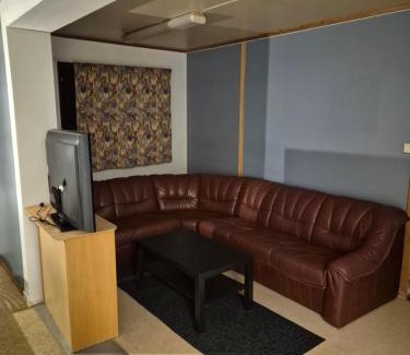 Bollstabruk Cabin | Trevligt lantligt boende i skogen