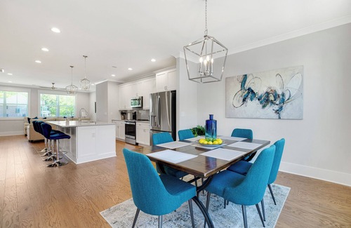 Greenville House | Tri-Luxe Towne