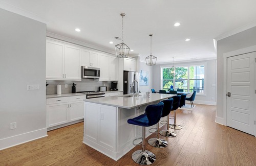 Greenville House | Tri-Luxe Towne