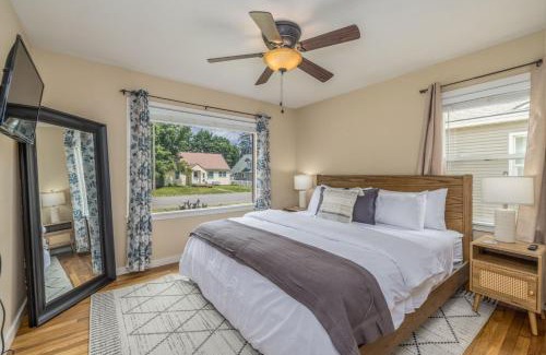 Coeur d'Alene House | Tribe and Vibe In Downtown CDA Modern Comfort And Fun For You And Your Crew, Just Steps From Downtown