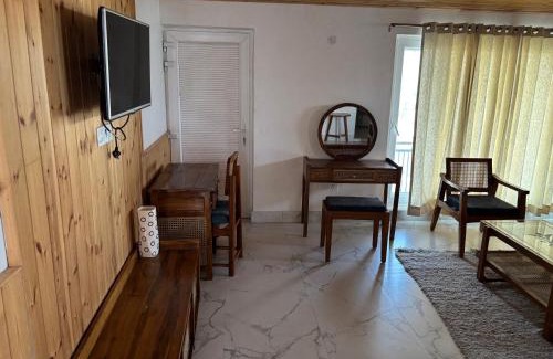 Khattalwada House | Trim cottage