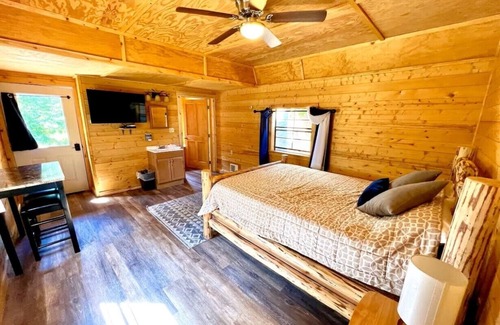 West Glacier Resort | Triple G’s Resort - Cabin 11