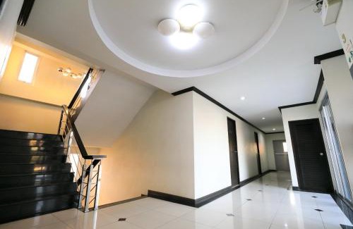 Nai Mueang Hotel | Triton Hotel Nakhonratchasima โรงแรมไททัน