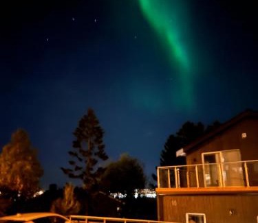 Tromsdalen Apartment | Tromsø Arctic Villa with free parking