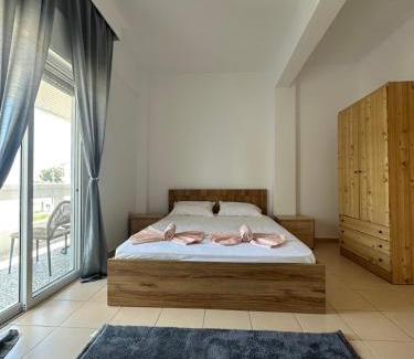 Flogita Apartment | Tropical apartment