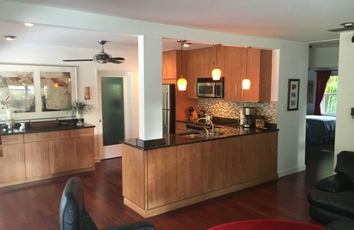 Alta Vista House | Tropical Backyard Oasis! Prime Location Near Main St & Trolley to Lido Beach!