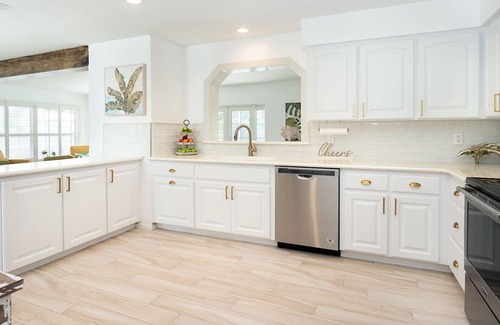 Englewood South House | Tropical family home near Boating, Beaches, Golf and Boca Grande