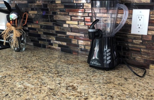 La Sierra Hills House | Tropical Hawaiian theme Family Resort 🌴⛳️🐾🏊‍♀️🎱 🎯 🔥🤗