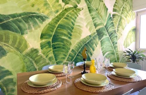 Vatican Apartment | Tropical house Vatican area