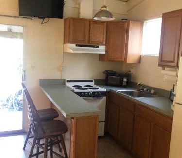DeLand Resort | Tropical Marina & Resort on Lake Beresford