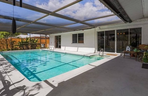 Fort Myers House | Tropical Oasis w/ Hot tub & Pool