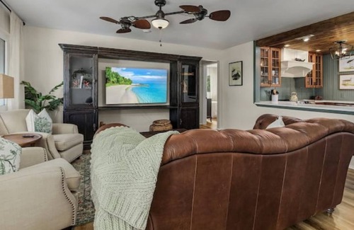 Fort Myers House | Tropical Oasis w/ Hot tub & Pool