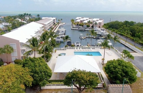 Key Largo House | Tropical Paradise Town Home in Key Largo