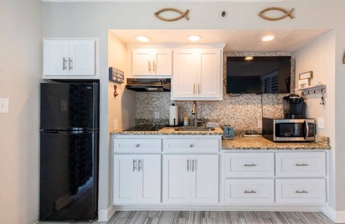 Windy Hill Condo | Tropical Resort, Modern Beachfront Condo with amazing oceanfront views! 1018