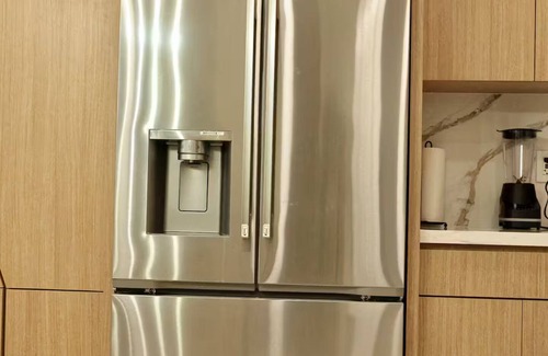 Sunrise House | Tropical Villa Retreat - Pool Game Room Lounge