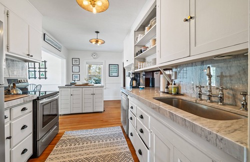 Victor House | Trout About - Beautifully updated bungalow across Teton Pass from Jackson Holen