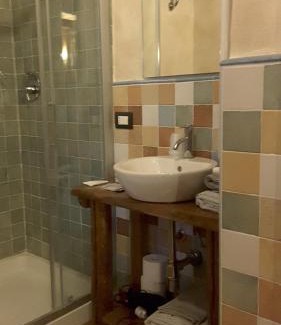 Collagna House | Trout Lodge