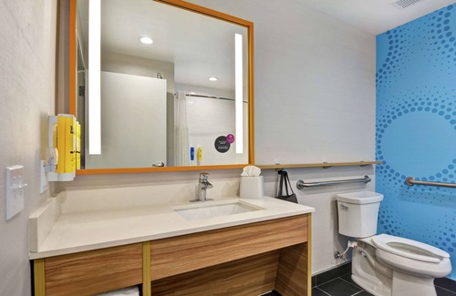 Mid City South Hotel | Tru by Hilton Baton Rouge Citiplace, LA