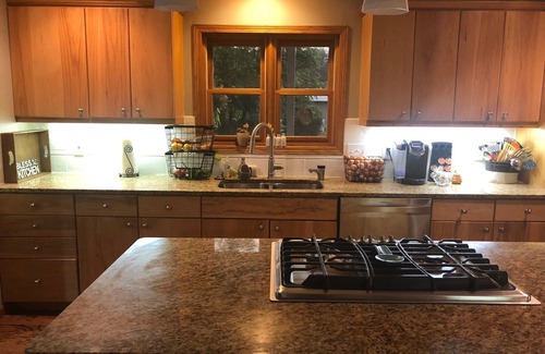 Mayfield House | True North Farm- Entire House Sleeps 12-16